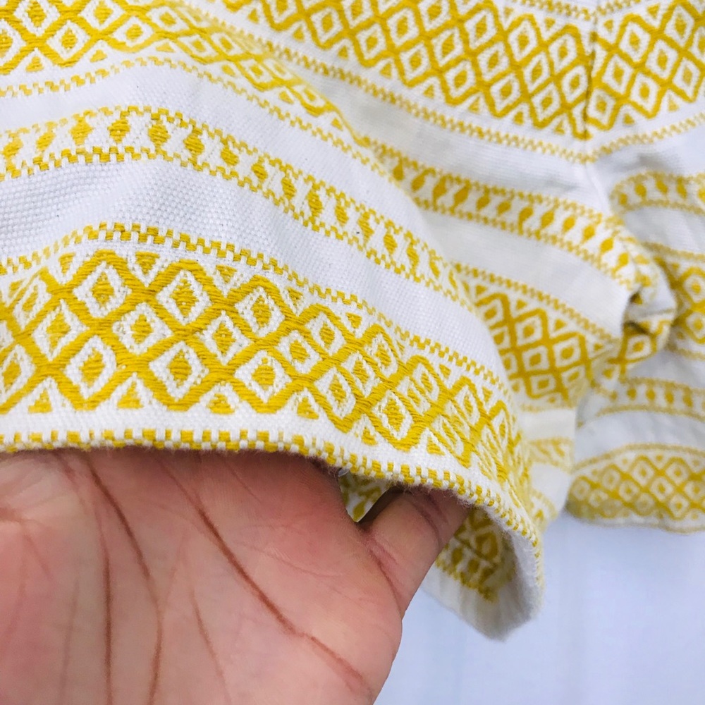 3/$25 100% Loft Cotton Aztec Print Shorts (B1) - Picture 3 of 7